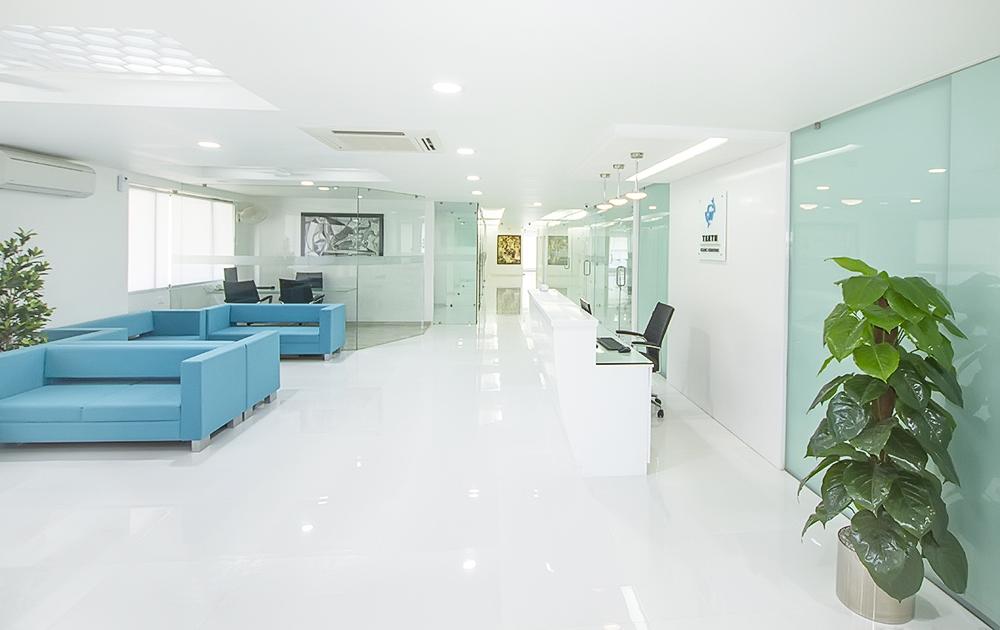 Teeth care centre dental hospital ahmedabad gujarat india dentist dental clinic nirav patel pankti patel best interior health care doctor dentistry (2)